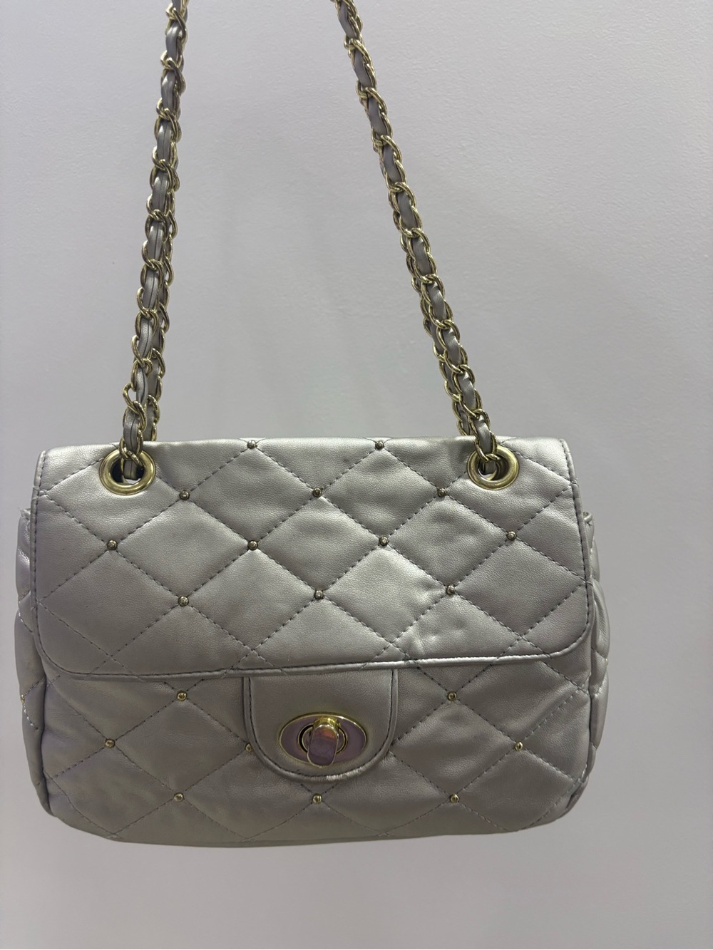Quilted Metallic Shoulder Bag in Silver